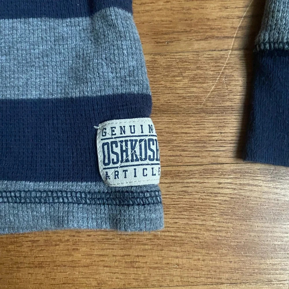 Boy’s size 12 OshKosh B'gosh Navy Blue and Gray Striped Long Sleeve Tee